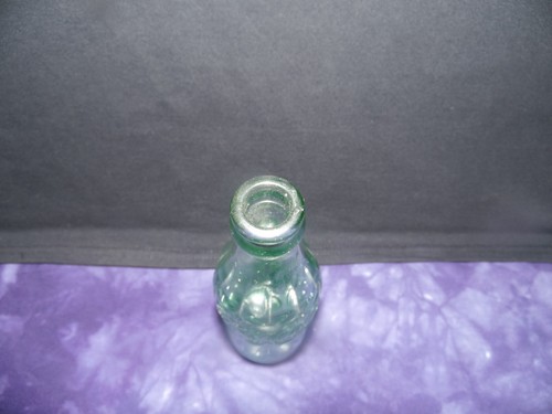 RARA GONNA VERDE COCA COLA HOBBY UNION CITY, IND SODA POP BOTTIGLIA CIRCA 1952... - Foto 3 di 6