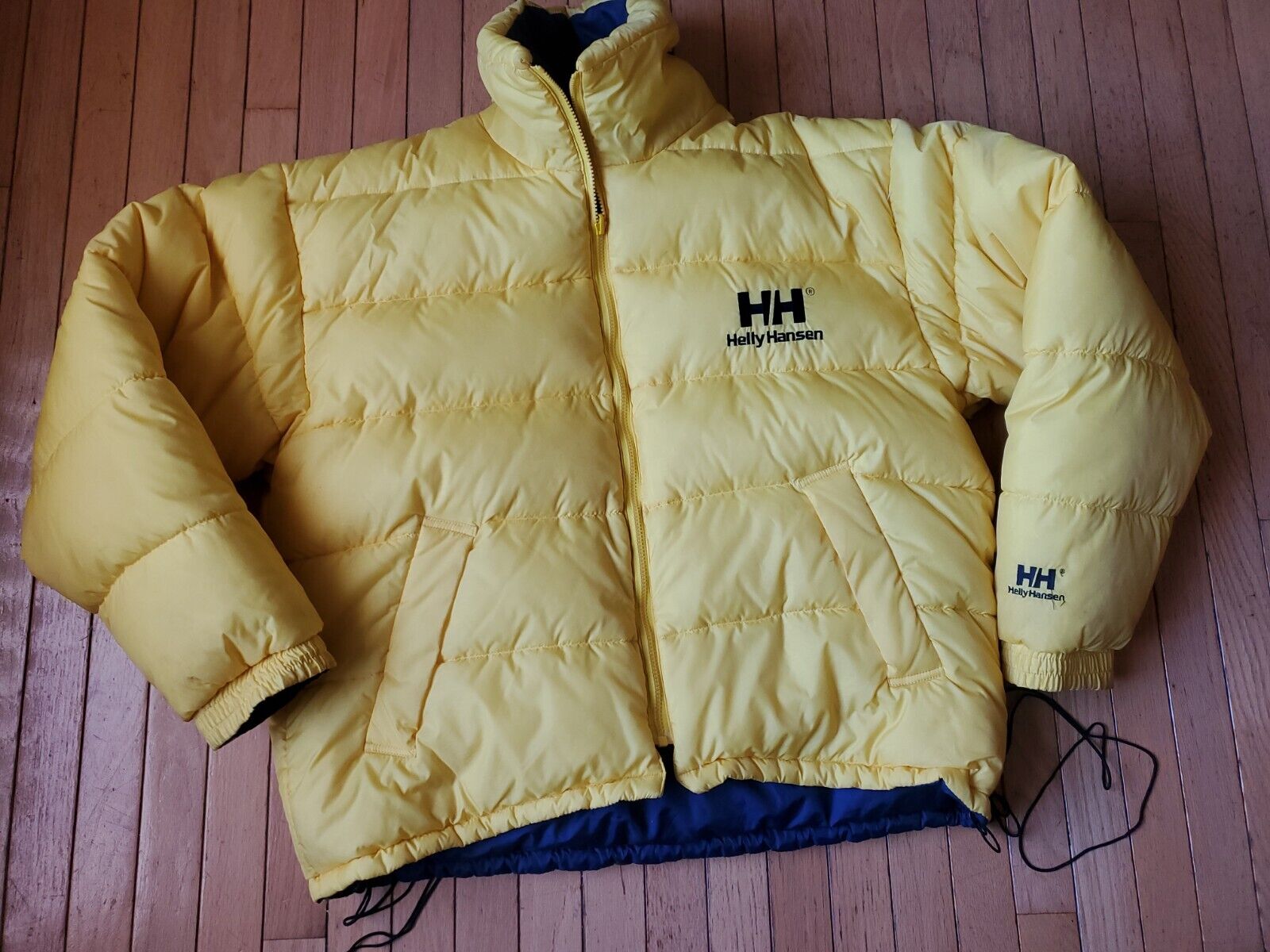 Helly hansen down sales jacket mens Helly hansen down sales jacket mens
