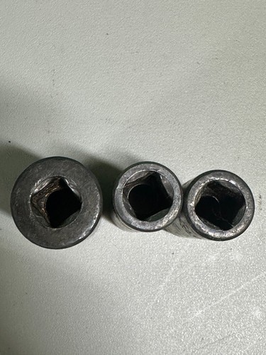 3 - Craftsman USA Impact Socket 1/2 Drive 6 Point 22mm 16mm 14mm See description - Picture 17 of 22