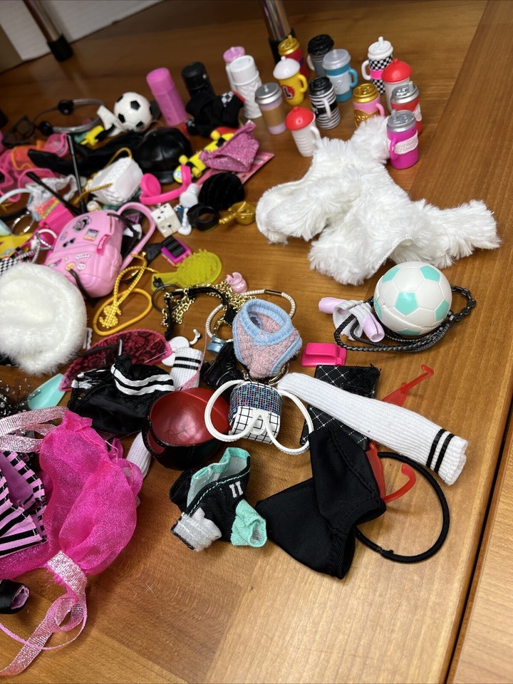 LOL Surprise OMG Dolls bundle Lot family Accessories MAKE ME AN OFFER