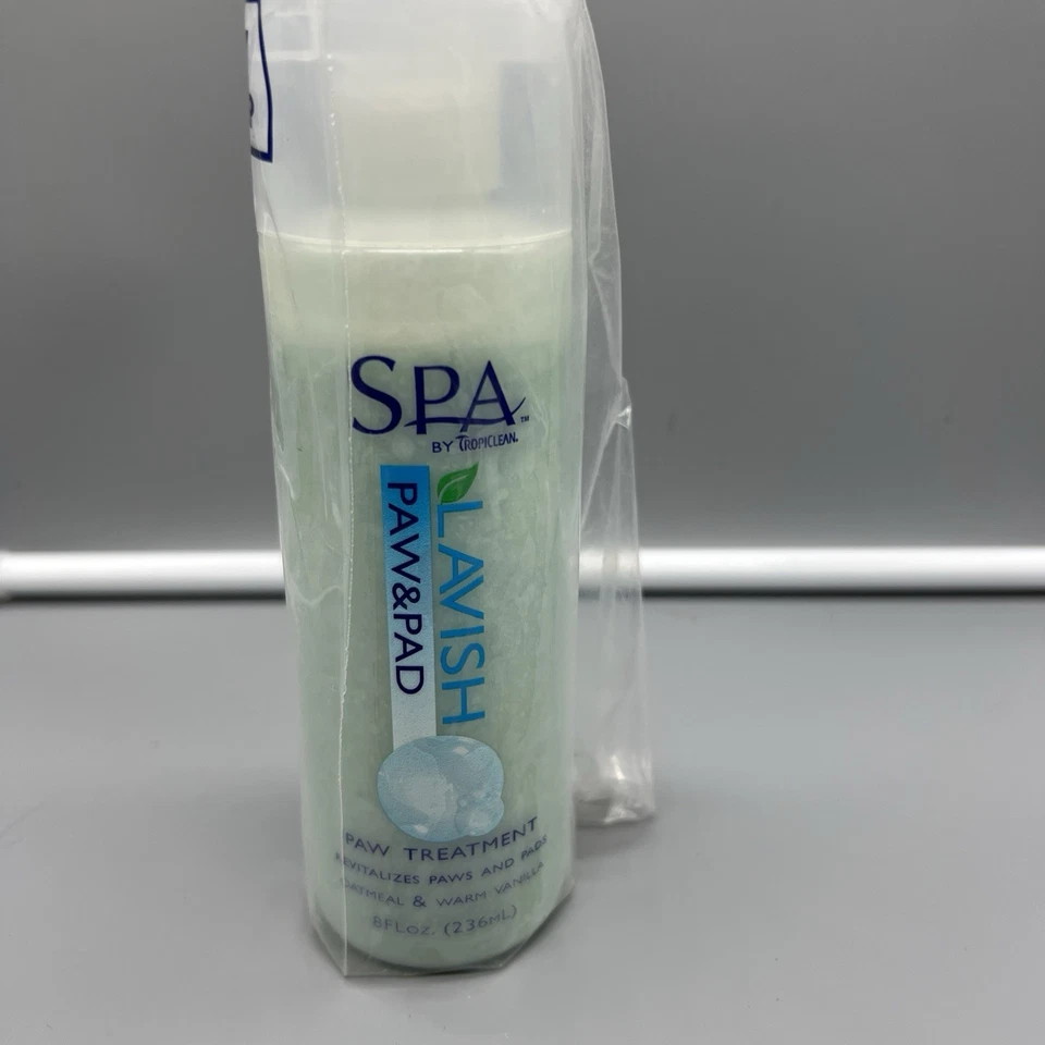 TropiClean SPA Lavish Paw & Pad Treatment for Dogs 8 Oz oatmeal and warm vanilla - Image 2 of 4