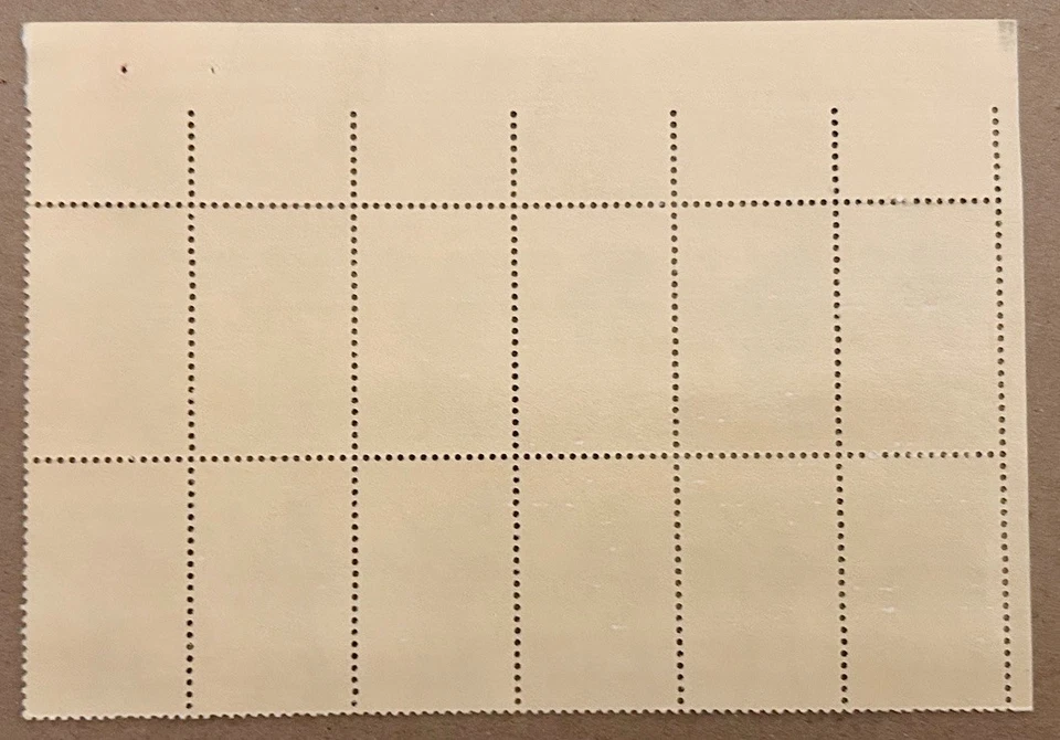 Sc# 1565-68 Military Uniforms, 1975 10¢ Block of 10 , MNH/OG, VF/XF - Image 2 of 2