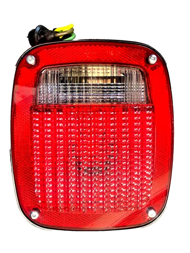 NOS GM 370868 TAIL LIGHT GM CHEVROLET TRUCK K-D SAE AILRST JEEP PETERBILT 1976