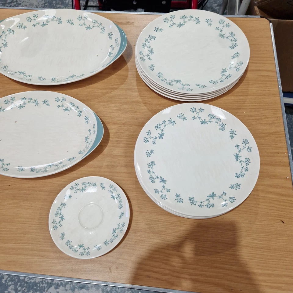 Royal Doulton April Showers Blue Floral Pattern Dinner Tea Set Choose From List - Image 3 of 3