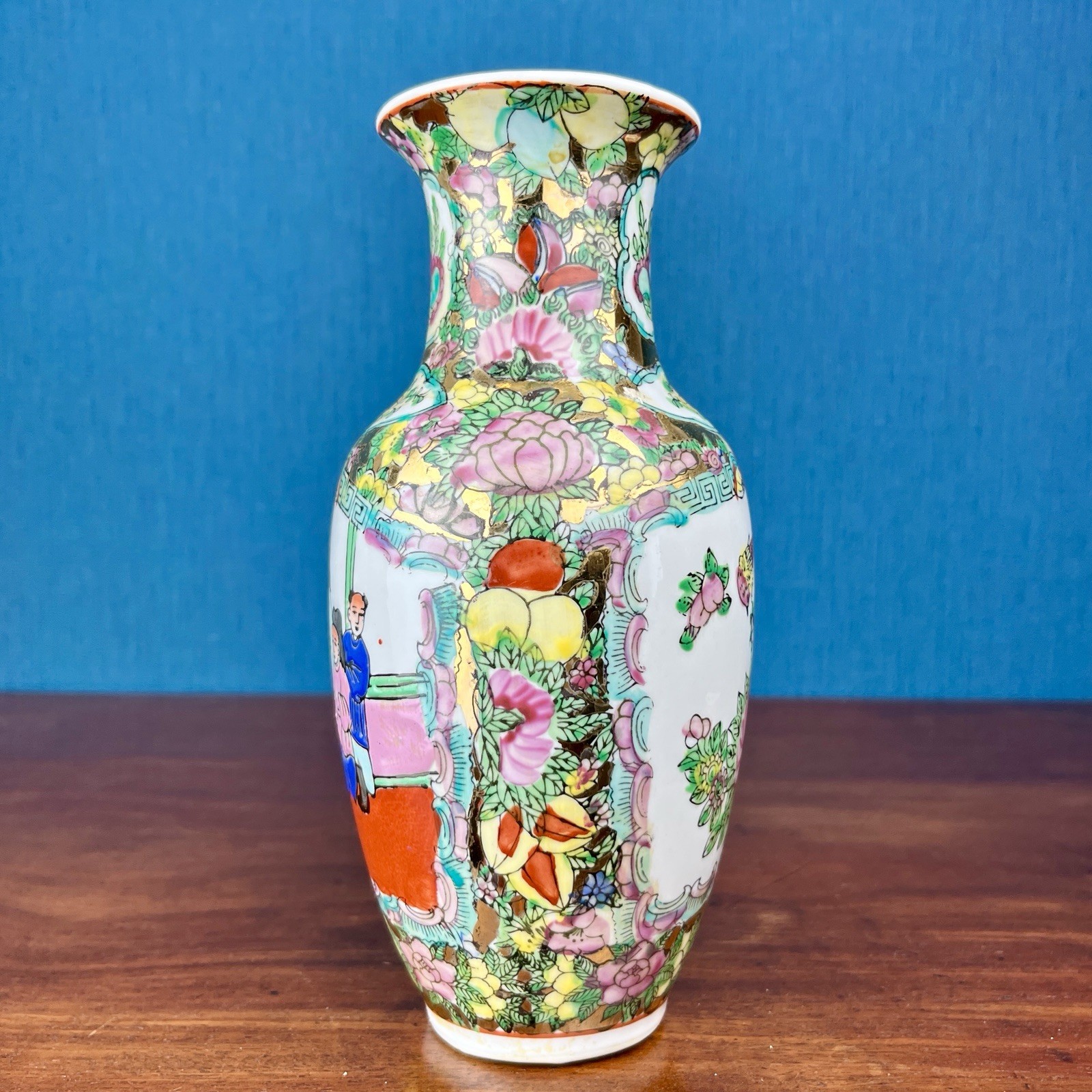Vintage Chinese Vase Canton Famille Rose Porcelain Hand Painted Floral Figures image 4