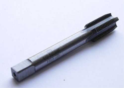 11/16"-16 HSS Right Hand Tap 11/16"-16 UN Taps Threading 11/16-16 UN