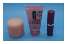 CLINIQUE 3 PC SET, NEW IN BAG, MAKEUP AND SKINCARE