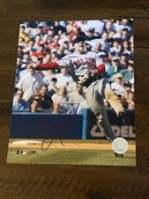 Bill Mueller 8x10 Autographed Photo  