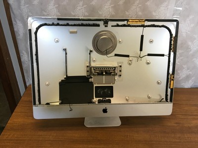 Apple Imac Mf885Ll/A 27-Inch Desktop (3.3 Ghz Quad-Core Processor,1 Tb Hard Drive,8Gb Ddr3L) (885909925797)