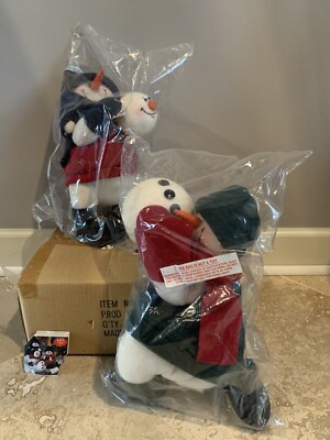 Terry's Village Snowmen Building Snowman Stuffed / Display No.95/1341