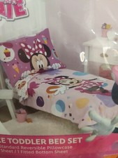 NEW Disney Junior Minnie 4 Piece Toddler Bedding Set - Quilt Pillowcase Sheets
