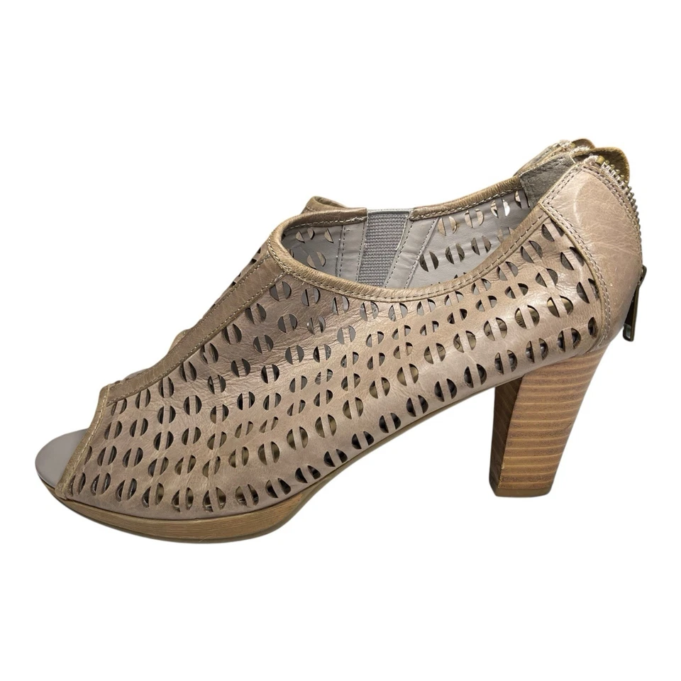 Zapatos Bella Vita para mujer 7 1/2 cuero tostado medio punta abierta superior tacón de 3" Foto 3 de 4