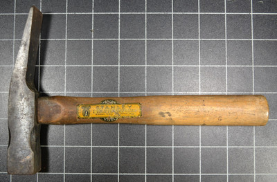 STANLEY / ATHA - BRICK HAMMER - ALL ORIGINAL W/ DECAL ON HANDLE - 24oz HEAD