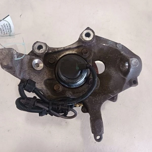 2003-2011 Ford Crown Victoria Passenger Right Front Spindle Knuckle OEM Hub Foto 2 de 4