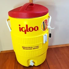 NEW Red Yellow Classic Igloo 400 Series 5 Gal Water Cooler 3 Day Ice In 90⁰F USA