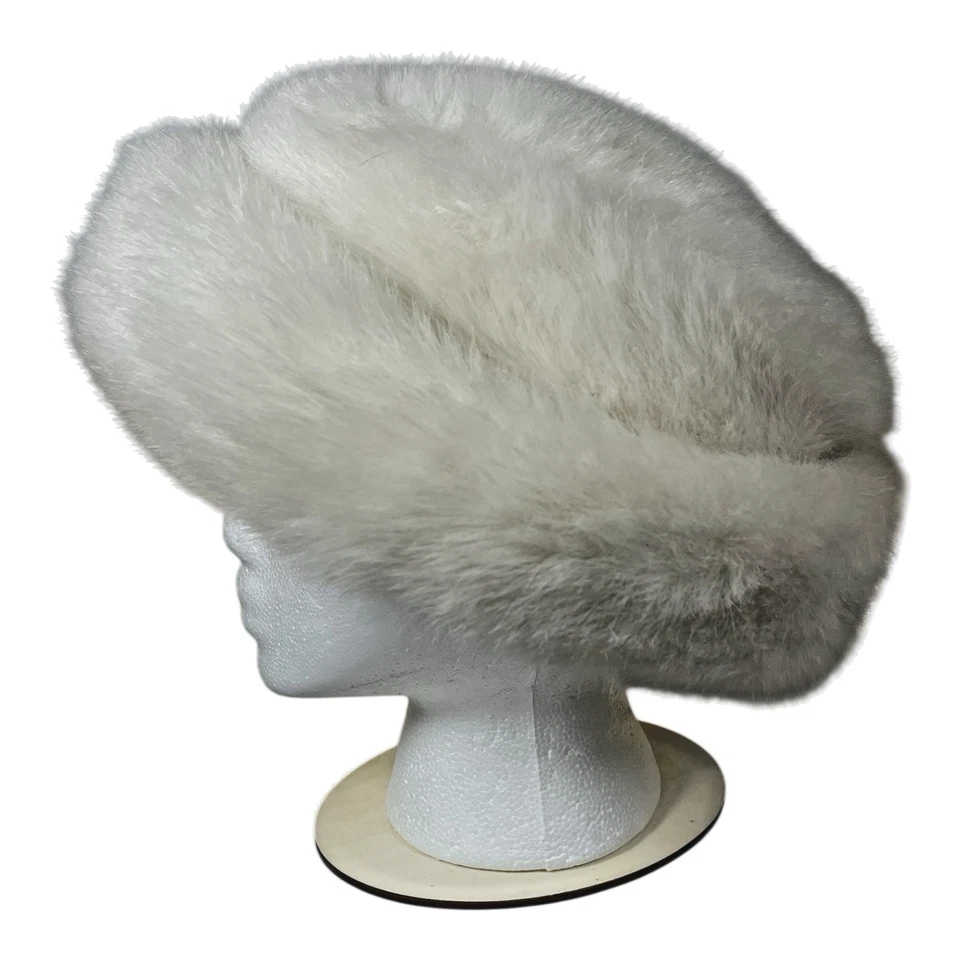De Colección Betmar Nueva York Imitación Piel Retro Invierno Sombrero Mujer Pastillero Estilo Clásico Blanco Foto 2 de 4