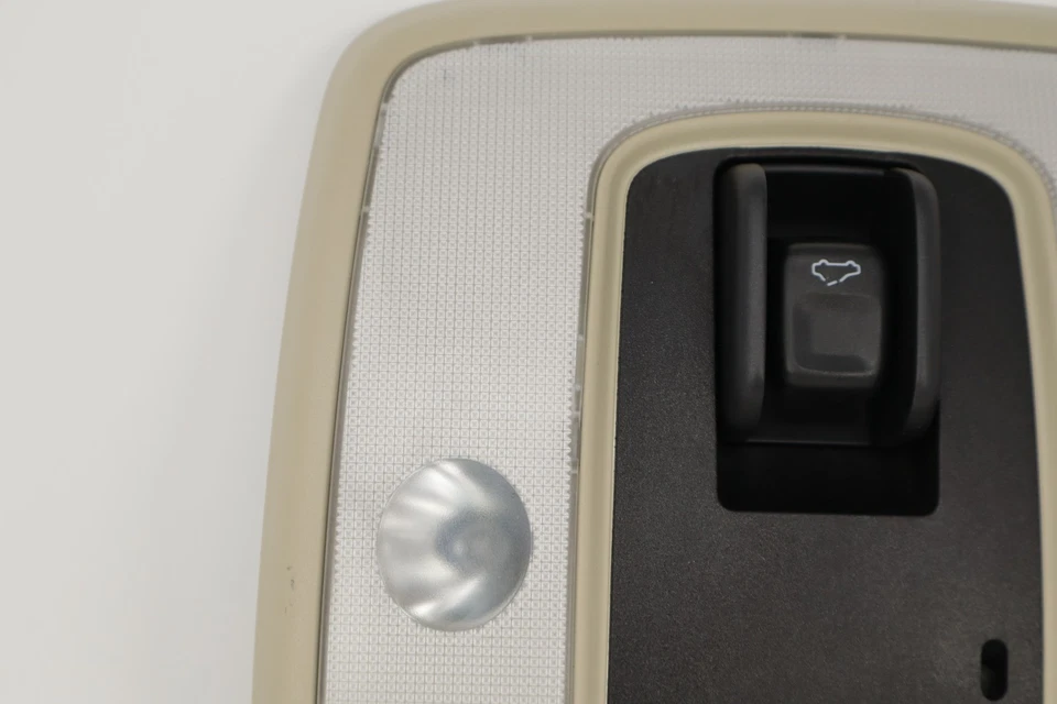 Volvo S80 XC60 XC70 2007-2013 consola superior luz techo corredizo interruptor OEM 39806303 Foto 3 de 4