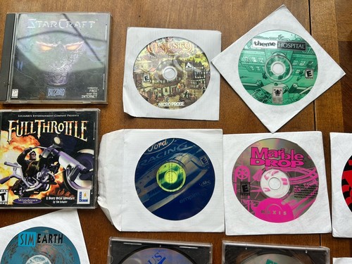 Vintage PC CD & PS1 Videospiele Lot 41 ~ 90’s/Early 2000’s Game Titles mit Einlagen - Bild 4 von 16