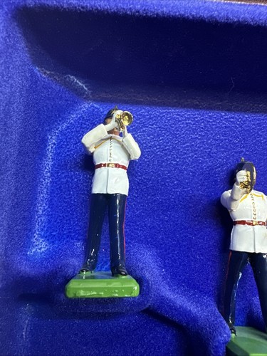 5294 The Royal Anglian Regiment Britains Toy Soldiers con banda británica #109/5000 - Imagen 4 de 24
