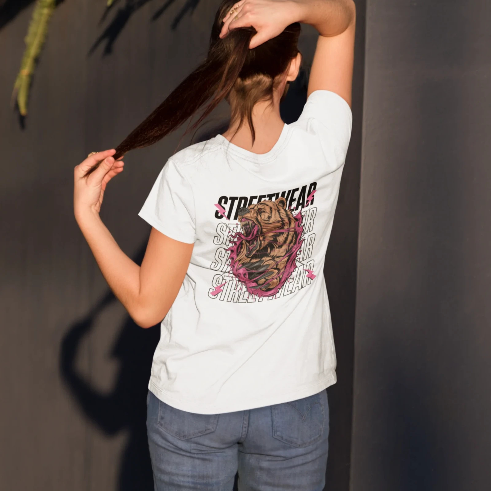 Women printed classic fit round neck T-shirt