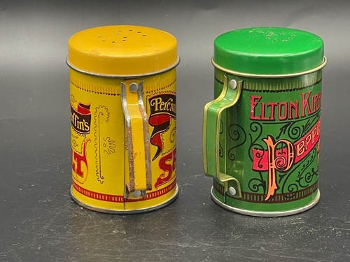 Mid century, metal salt/ pepper shakers with handles