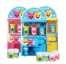 Pinkfong Baby Shark Family Vending Machine mini Toy 6*4.5*11.5cm 1p Random Color