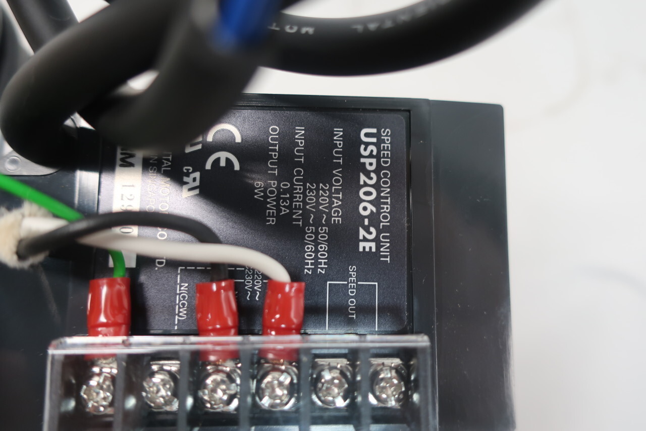 Oriental Motor US206-402E Motor W/ Speed Control Unit 1450rpm 220/230v-ac