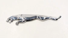 JAGUAR XJ X351 TAILGATE EMBLE BADGE LOGO AW93431C39GA 2010
