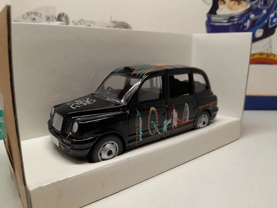 CORGI LONDON 2012 OLYMPICS - LONDON TAXI - TEAM GB - 1:36 SCALE MODEL CAR - Image 4 of 4