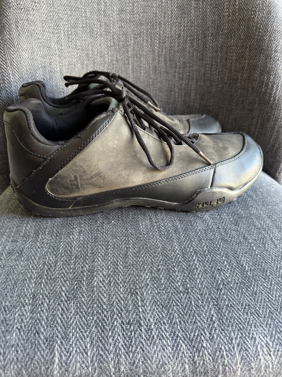 KURU Chicane Sneakers Mens 12 Gray Black Walking Hiking Trail Shoes