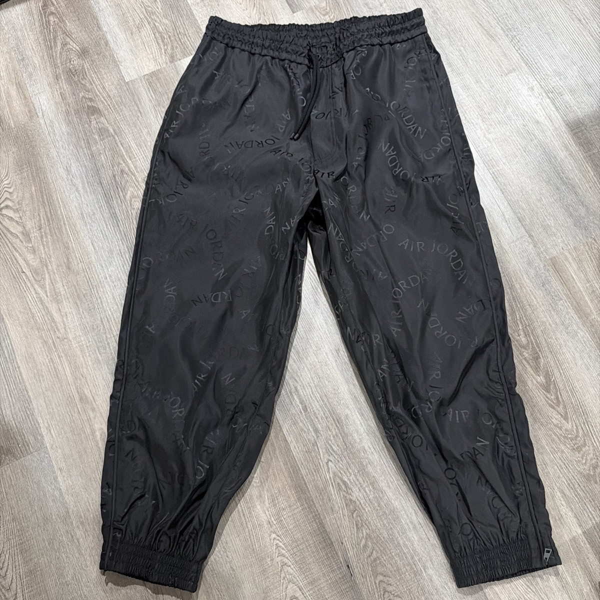 Air Jordan Wings Collection Made in italy Pants DX5787-010 Size XL