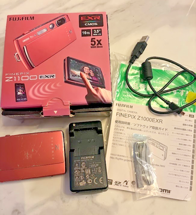 FUJIFILM FinePix Z1100EXR ピンク セット Fujifilm Finepix Z1100EXR Coral Pink 16.0MP Digital Camera JAPAN