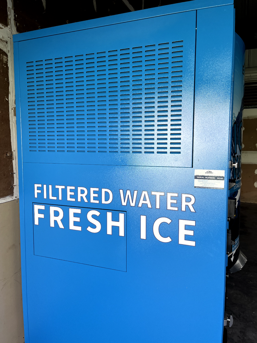 Everest VX4 - Fully Upgraded Ice & Water Vending Machine, FL