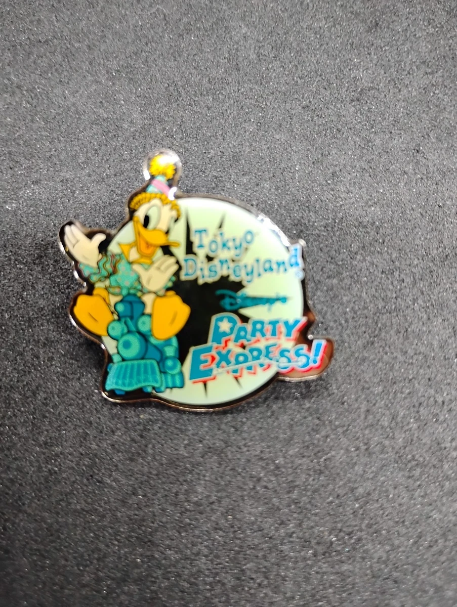 25+ Donald Duck Tokyo Disneyland Patches & Pins (1968-Now) for