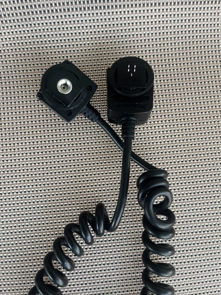 Promaster Off-Camera TTL 线 CN 适用于佳能 35 毫米胶片相机 — 第 4/4 张图片