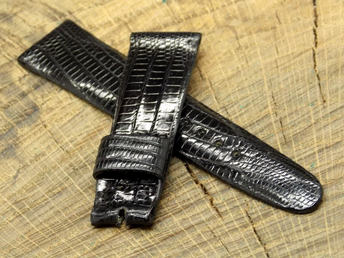 Vintage Bulova watch with Black Lizard-Texture Strap Black Bulova Genuine Lizard 17mm Lug Size, 7mm Cut Out Size  main image 2