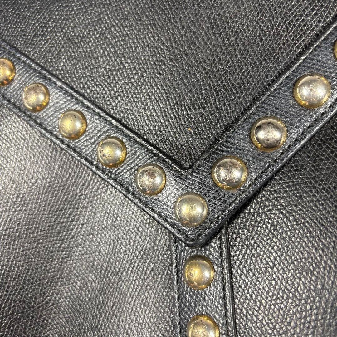 Borsa a tracolla YVES SAINT LAURENT in pelle nera con borchie e tracolla tasca interna