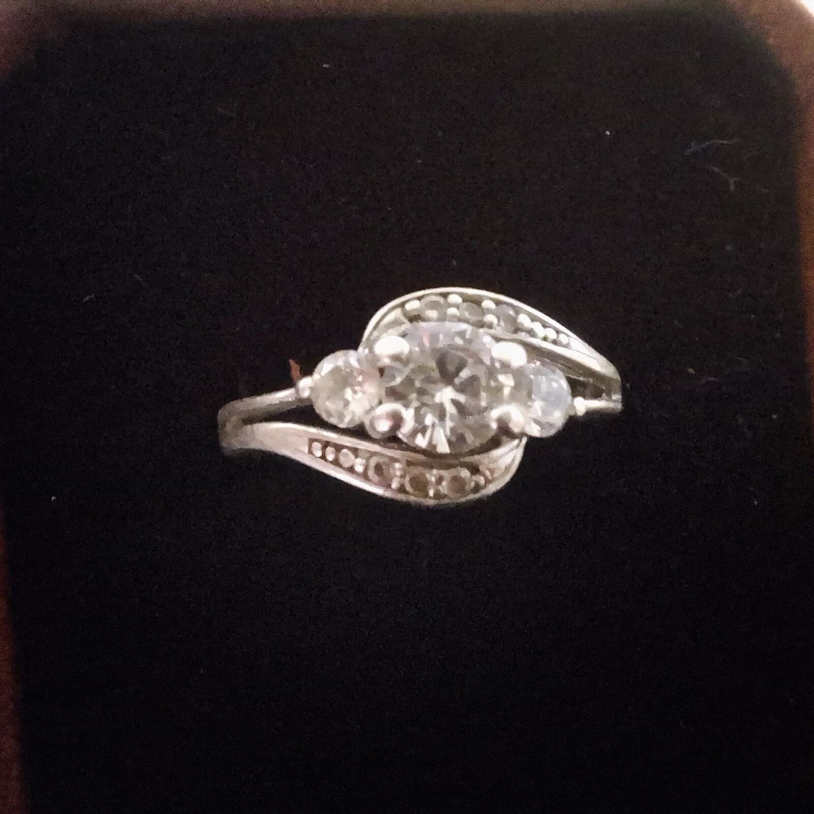 Untested Diamond Ring Stamped SUN 925 - image 10