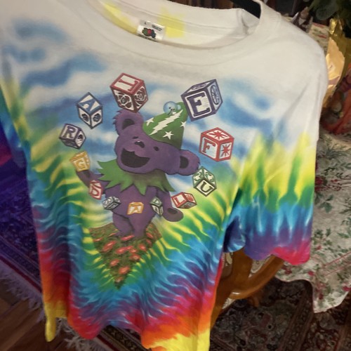 Grateful Dead Juggling Bear Spring Tour, L (1991)