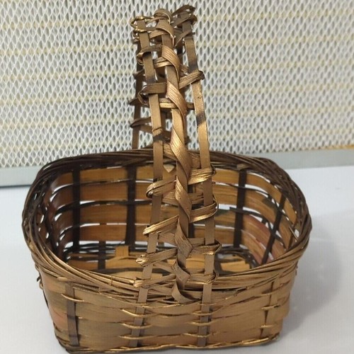 Piccolo cesto decorativo quadrato in tessuto marrone - Foto 3 di 7