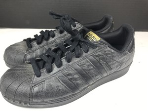 superstar triple black