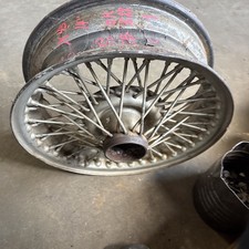 1962-1980 Mg Mgb Gt 14 X 4.5 60 Spoke Wire Wheel 1962-1980 Mg Mgb Gt 14 X 4.5 60 Spoke Wire Wheel