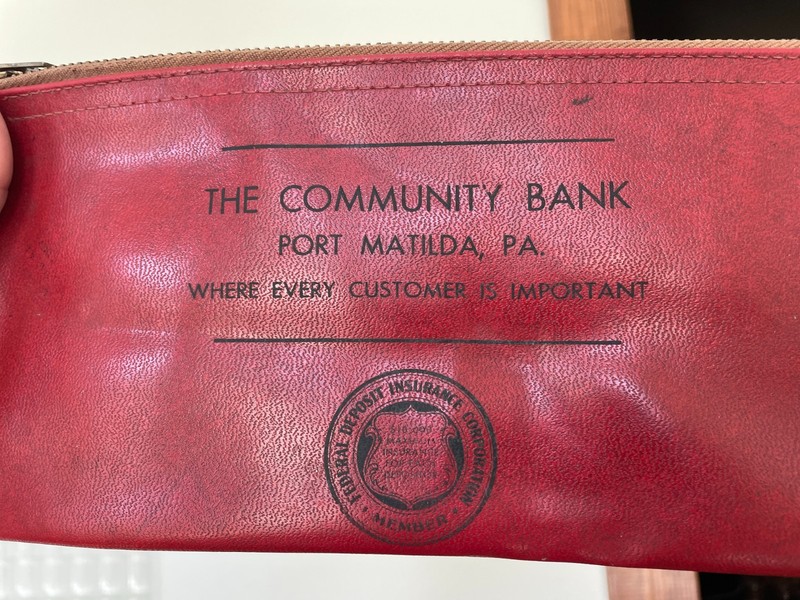 Vintage Community Bank Port Matilda PA Red Vinyl Bank Deposit Money Zipper Bag