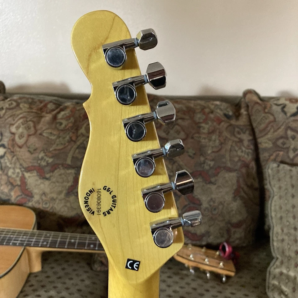 G&L ASAT Classic Tribute Series Semi Hollow Body Electric Guitar  - Image 3 of 4