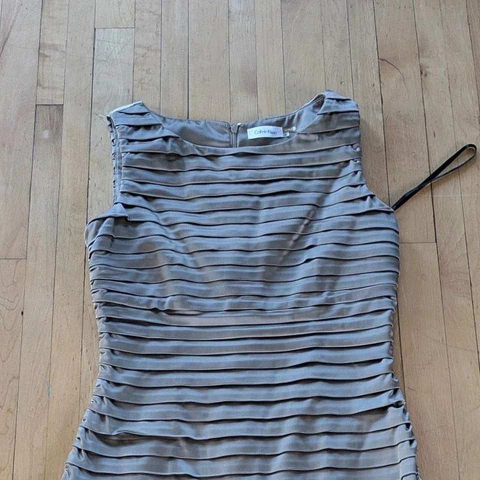 Calvin Klein Taupe Layered Dress Size 8 Tan Bronze Sleeveless Back Zip Midi - Image 2 of 4