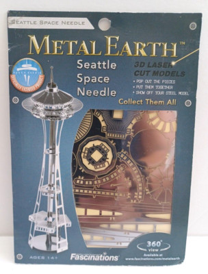 Seattle Space Needle Metal Earth 3D Laser Cut Metal Model Fascinations ...