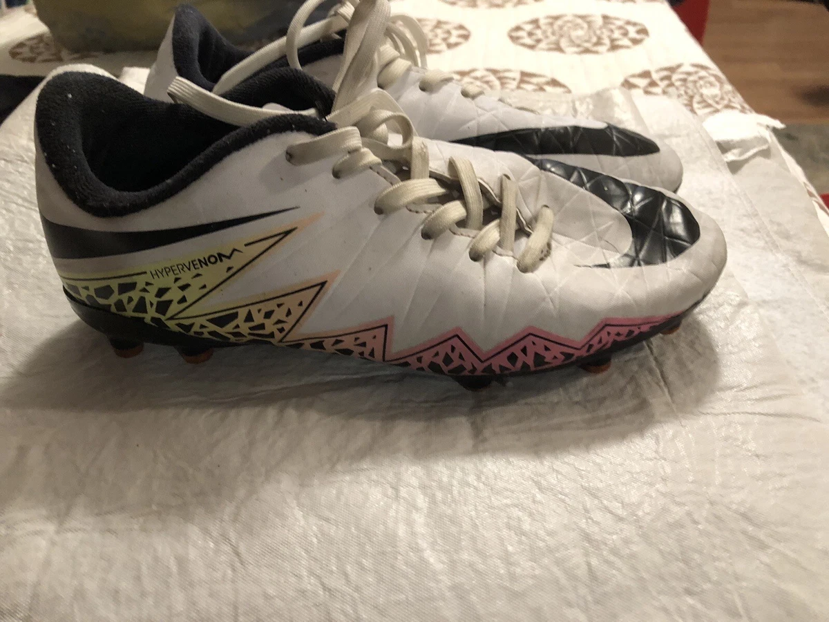 Nike hypervenom store phinish 3