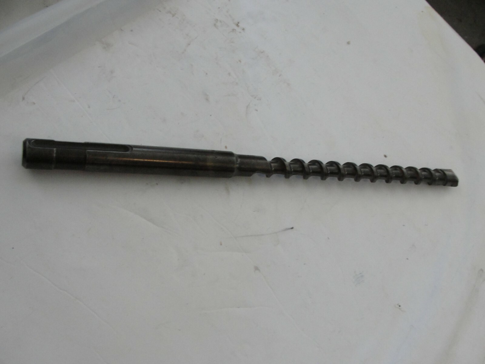Foto 1 di 4