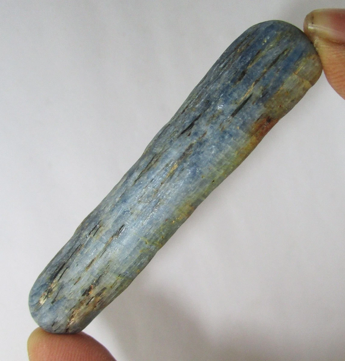 RARE !! KYANITE BLEUE DU NEPAL : 1,15 CARAT ★★ p421.129t