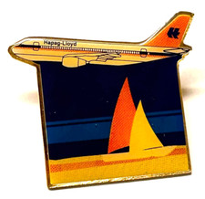 Hapag-Lloyd Boeing Strand Segelboot Pin (H20)